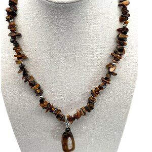 Vintage Tiger's Eye Chip Necklace With Pendant